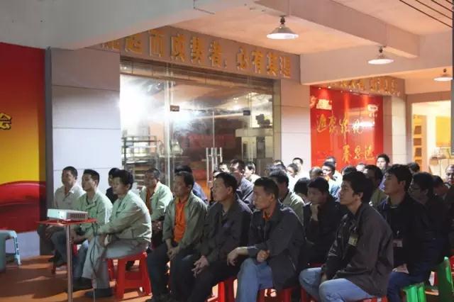 a04b04b.jpg a04b04b.jpg